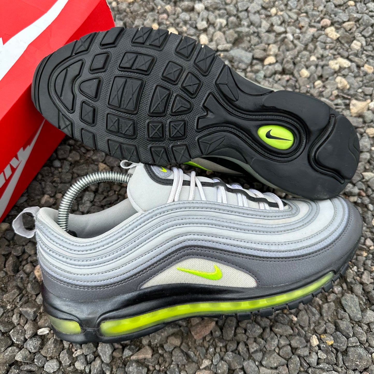 Used Air Max 97 Neon