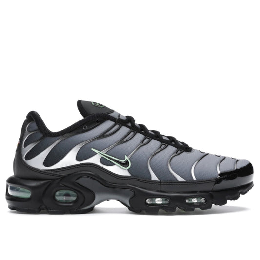 Used Air Max Plus TN Black Particle Grey Vapour Green