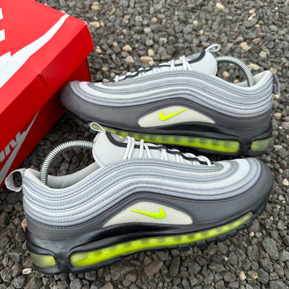 Used Air Max 97 Neon